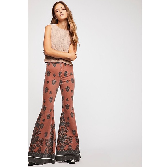 NEW RARE Free People Just Float On Printed Flare Jeans Size 25 Rust Combo - Picture 4 of 16
